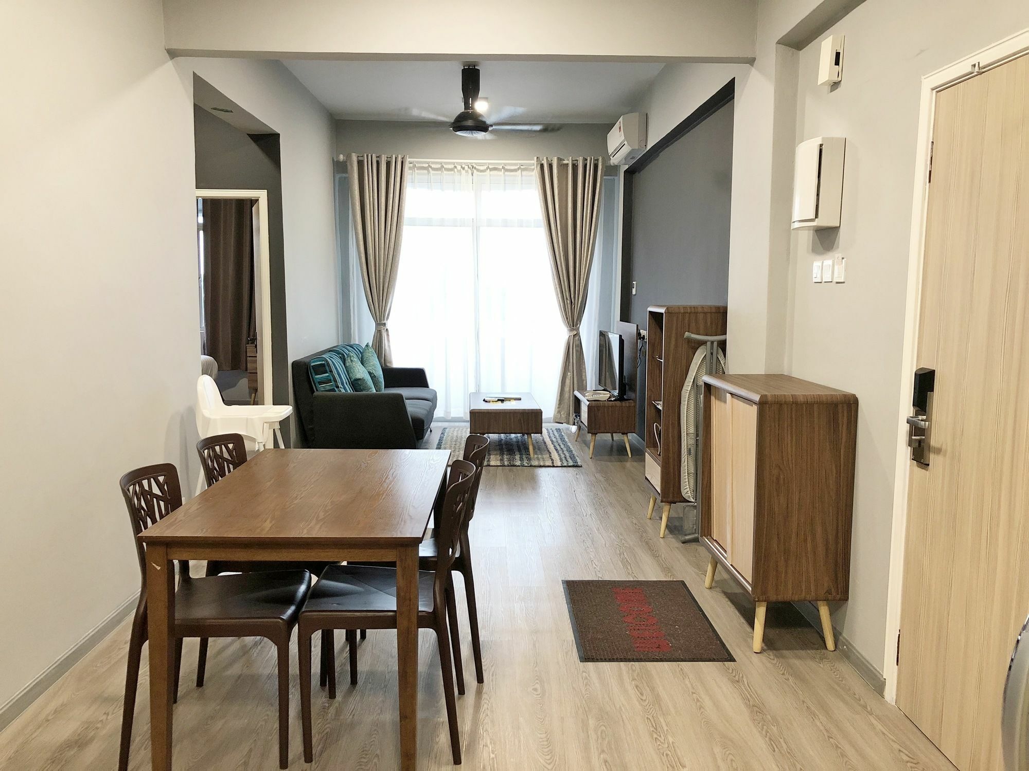 Seaview Apartment Kuah Zewnętrze zdjęcie